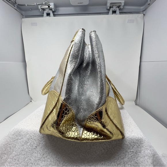 BEVERLY FELDMAN Shoulder Bag Satchel Gold / Silver Leather handbag - Picture 9 of 16